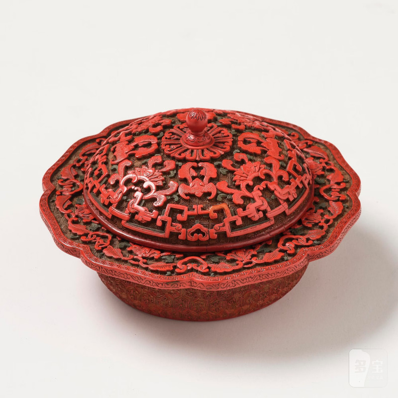 A Chinese three-colour lacquer box and cover, - 图3